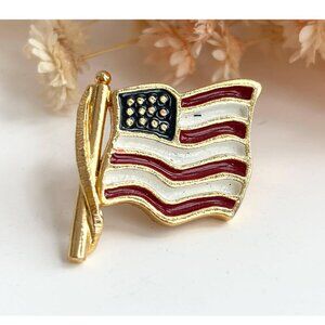 Gold Toned American Flag Vintage Silver T 4th of July | American Pride Lapel Pin
